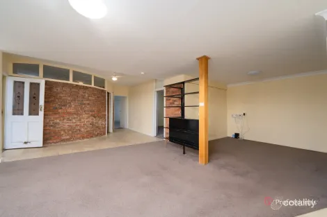 Property photo of 231 Chapel Street Armidale NSW 2350