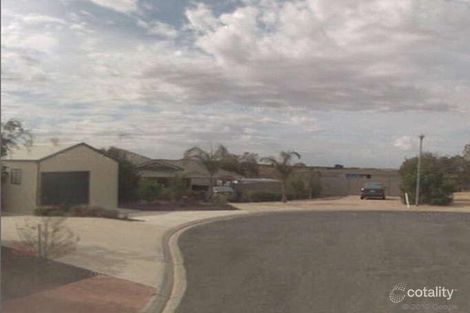 Property photo of 2 Tess Court Paringa SA 5340