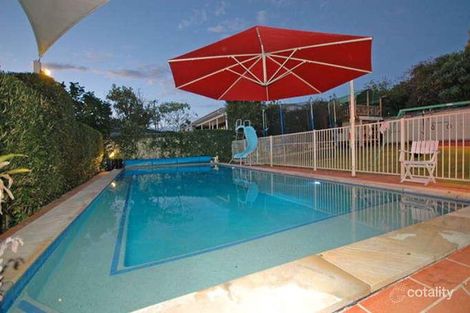 Property photo of 8 Algona Street Labrador QLD 4215