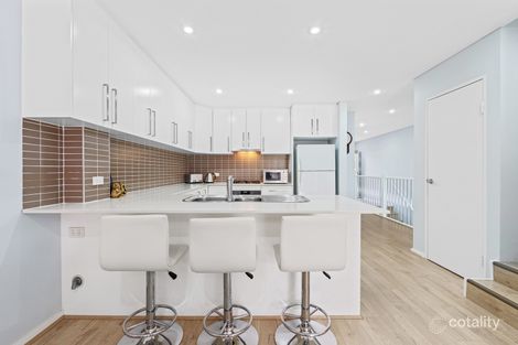 Property photo of 2/27-29 Durbar Avenue Kirrawee NSW 2232