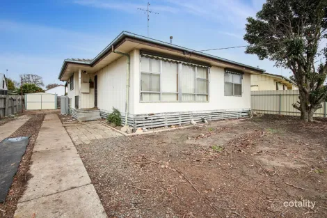 Property photo of 16 Jones Street Horsham VIC 3400
