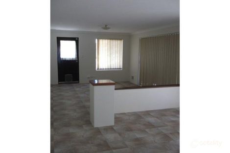 Property photo of 29 Centre Circle Ellenbrook WA 6069