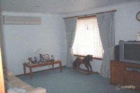 Property photo of 4 Bluebell Avenue Berkeley Vale NSW 2261