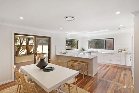 Property photo of 8 Walder Crescent Avoca Beach NSW 2251