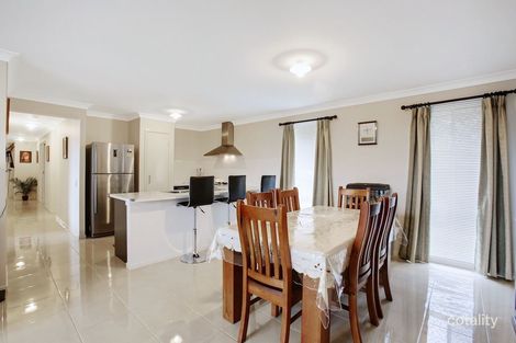 Property photo of 8 Perisher Circuit Minto NSW 2566