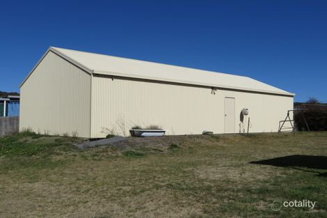 Property photo of 11 Oliver Street Glen Innes NSW 2370