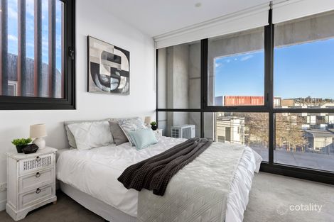 Property photo of 205/18 McCombie Street Elsternwick VIC 3185