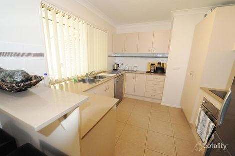 Property photo of 25 Uluru Place Forest Lake QLD 4078