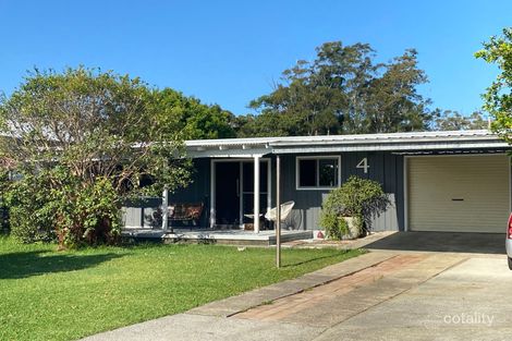 Property photo of 4 Gerringong Street Currarong NSW 2540