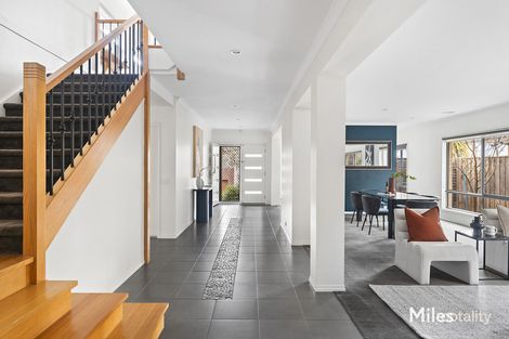 Property photo of 6 Manor Green Macleod VIC 3085