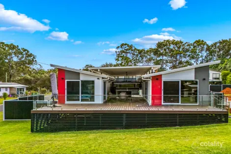 119 Laurel St, Russell Island, QLD 4184