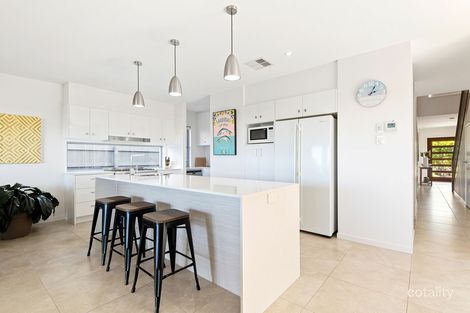 6 Point Ct, Mountain Creek, QLD 4557