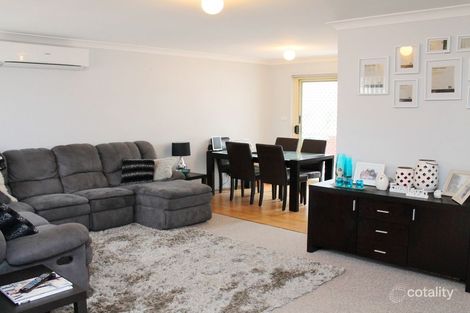 2/12 Bromley Ct, Lake Haven, NSW 2263