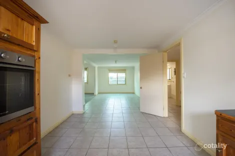 Property photo of 42 Three Chain Road Solomontown SA 5540