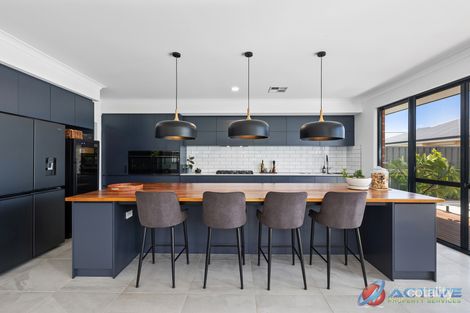 Property photo of 18 Little Close East Cannington WA 6107