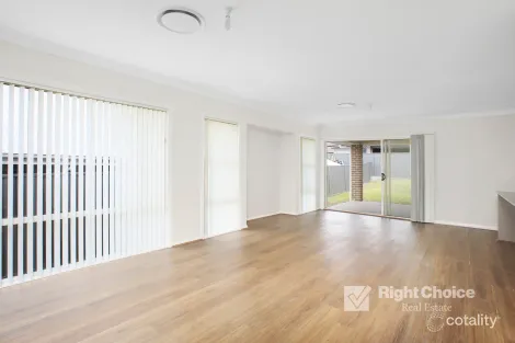 Property photo of 25 Lockheed Hudson Drive Horsley NSW 2530