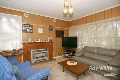 Property photo of 21 Chestnut Road Doveton VIC 3177
