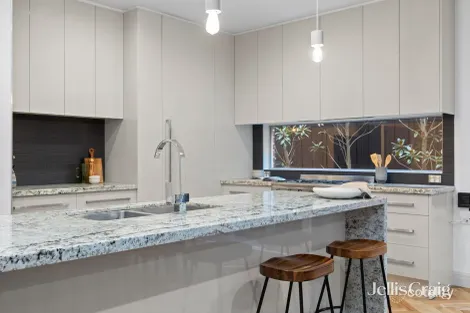 Property photo of 2C Carolyn Street Hampton VIC 3188