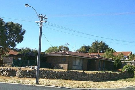 Property photo of 1 Blake Court Padbury WA 6025