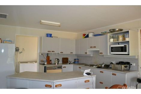 92 Pamela St, Townview, QLD 4825