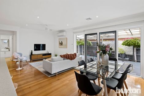 Property photo of 2/21 Fairbank Road Bentleigh VIC 3204