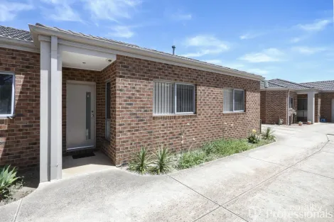 2/15 Greenleaf Cct, Tarneit, VIC 3029
