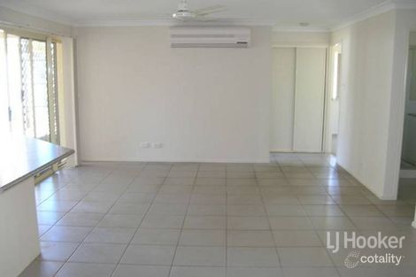 Property photo of 15 Yaraan Crescent Beachmere QLD 4510