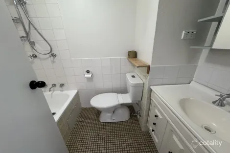 Property photo of 20/32 Springvale Drive Hawker ACT 2614