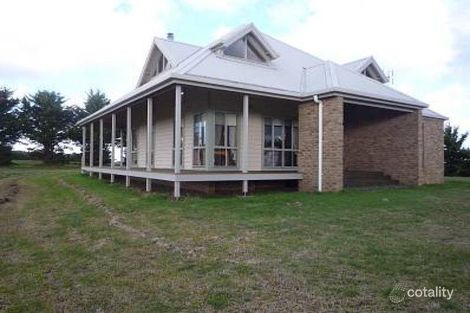 219 Cherry Tree Rd, Woodside, VIC 3874