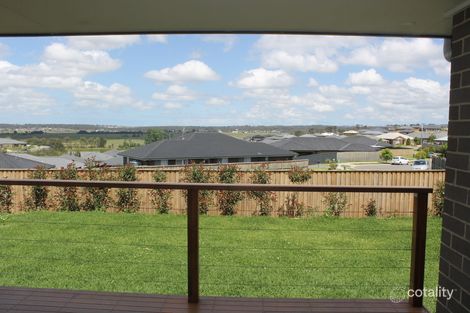 Property photo of 5 Evergreen Way Gillieston Heights NSW 2321