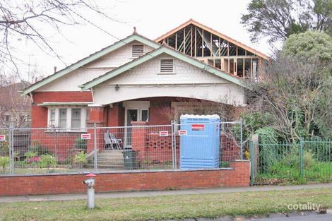 19 Valley Pde, Glen Iris, VIC 3146