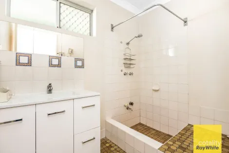 Property photo of 12 Redross Court Armadale WA 6112