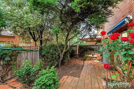 Property photo of 6 Ghostgum Court Bundoora VIC 3083