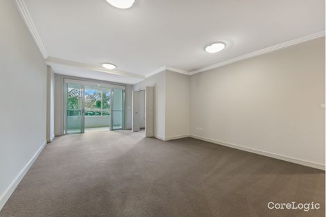 Property photo of 28/11 Garthowen Crescent Castle Hill NSW 2154