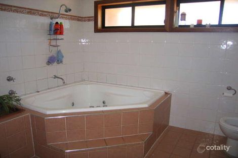 Property photo of 52 Gal Crescent Moorebank NSW 2170