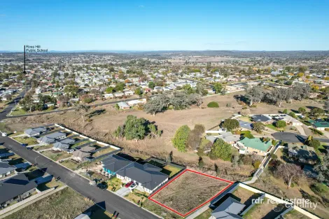 Property photo of 14 Terry Drive Inverell NSW 2360