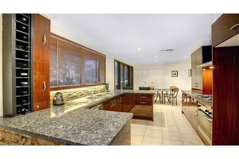 Property photo of 16 Daniel Court Bundoora VIC 3083