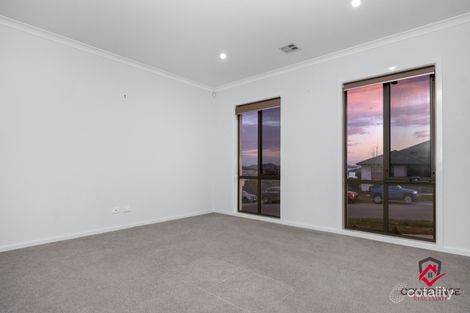 Property photo of 16 Yamma Way Moncrieff ACT 2914