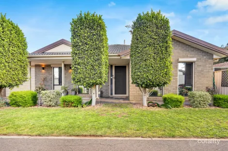Property photo of 10 Terry Court Munno Para West SA 5115