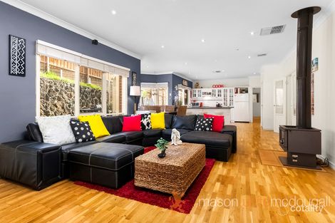 Property photo of 10 Hoddle Place Diamond Creek VIC 3089