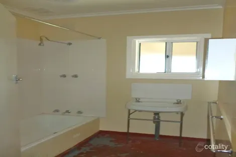 Property photo of 24 Quirke Avenue Whyalla Stuart SA 5608