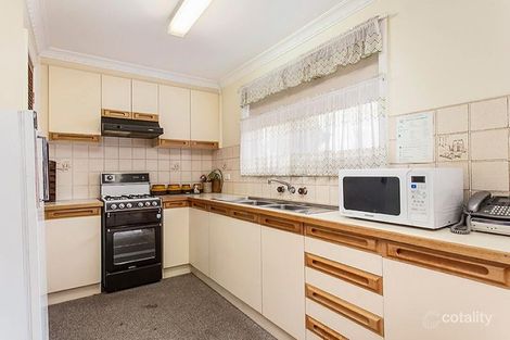 Property photo of 10/31-33 Deutgam Street Werribee VIC 3030