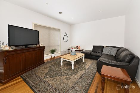 Property photo of 3/63 Thackeray Road Reservoir VIC 3073