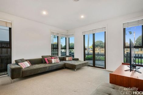 Property photo of 271 Melbourne Road Newport VIC 3015