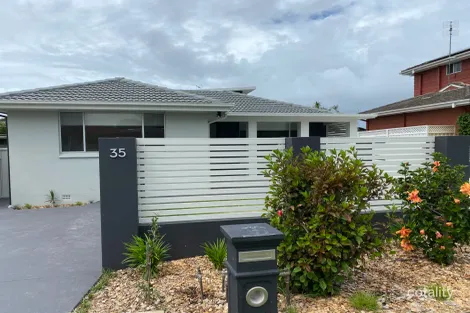 35 Malin Rd, Oak Flats, NSW 2529