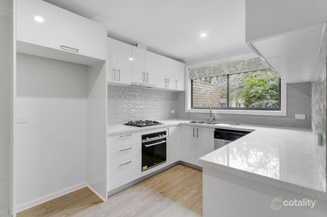 Property photo of 2/49-51 Hillcrest Road Frankston VIC 3199