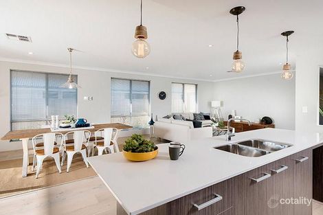 528 Balivanich Loop, Seville Grove, WA 6112