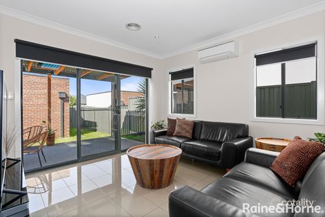 Property photo of 12 Destination Drive Greenvale VIC 3059