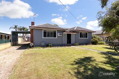 320 Wharf St, Queens Park, WA 6107