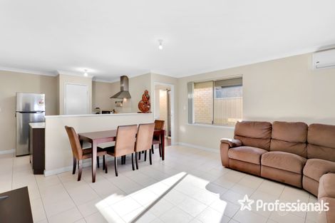 Property photo of 3/20 Boardman Road Canning Vale WA 6155